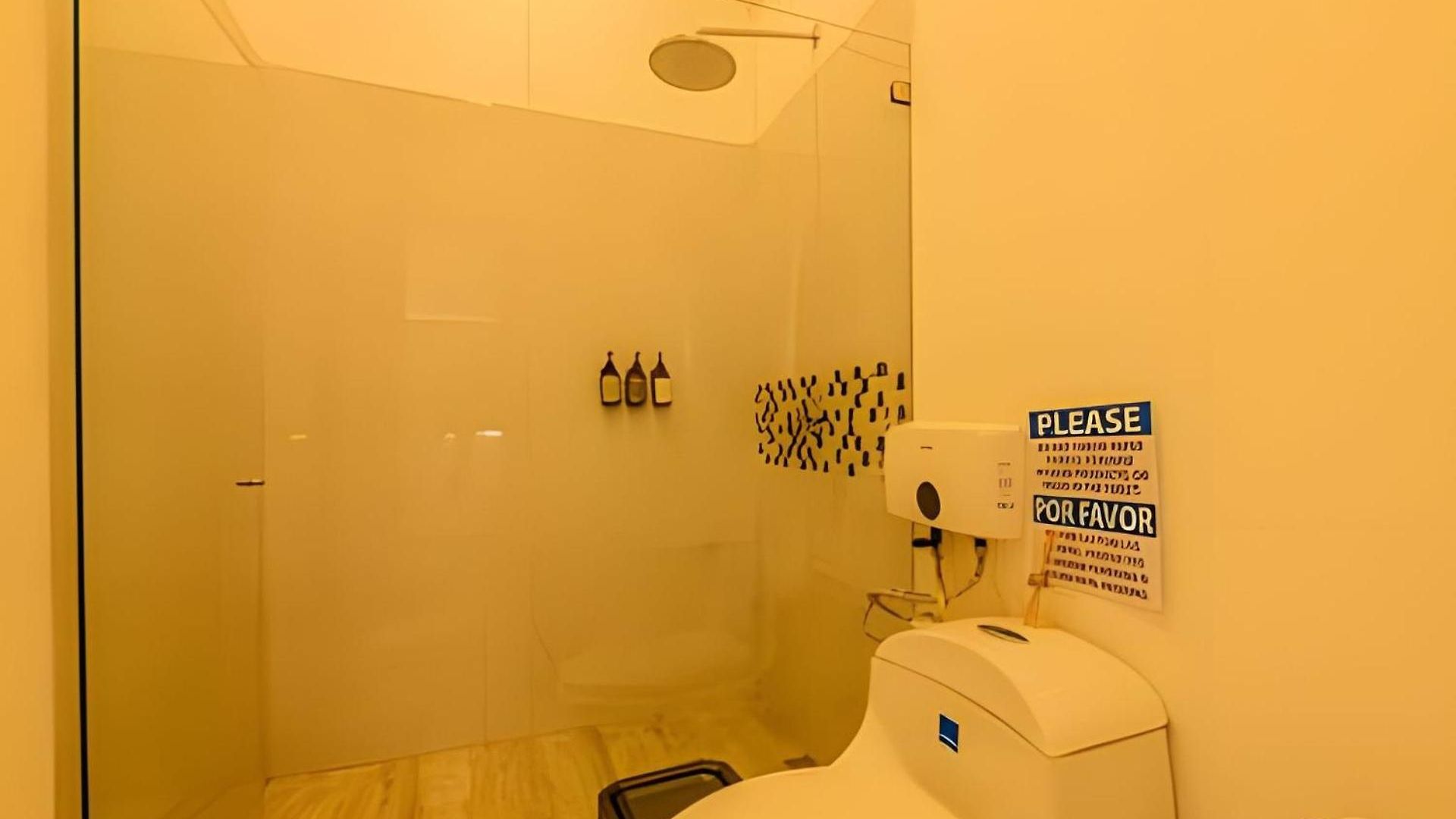 Casa De 5 Hab En La Ciudad Amurallada Con Piscina