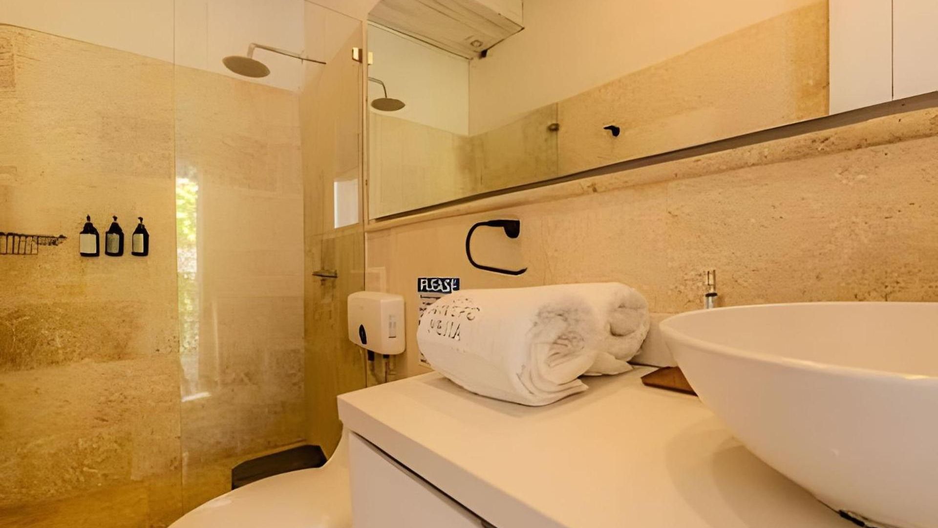 Holiday home Casa De 5 Hab En La Ciudad Amurallada Con Piscina *
