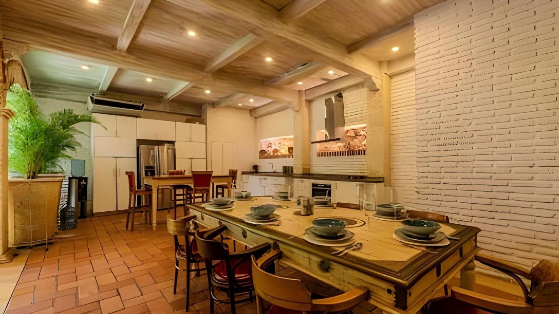 Holiday home Casa De 5 Hab En La Ciudad Amurallada Con Piscina Cartagena