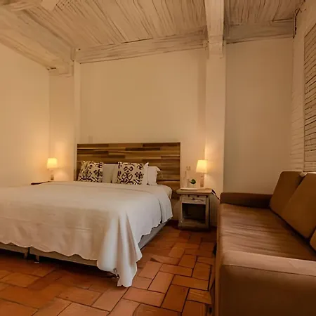 Casa De 5 Hab En La Ciudad Amurallada Con Piscina Holiday home *