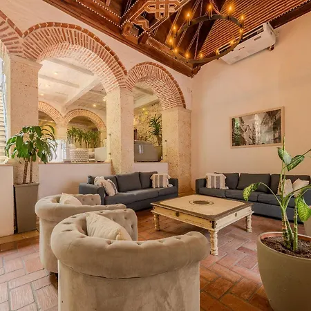 Holiday home Casa De 5 Hab En La Ciudad Amurallada Con Piscina Cartagena