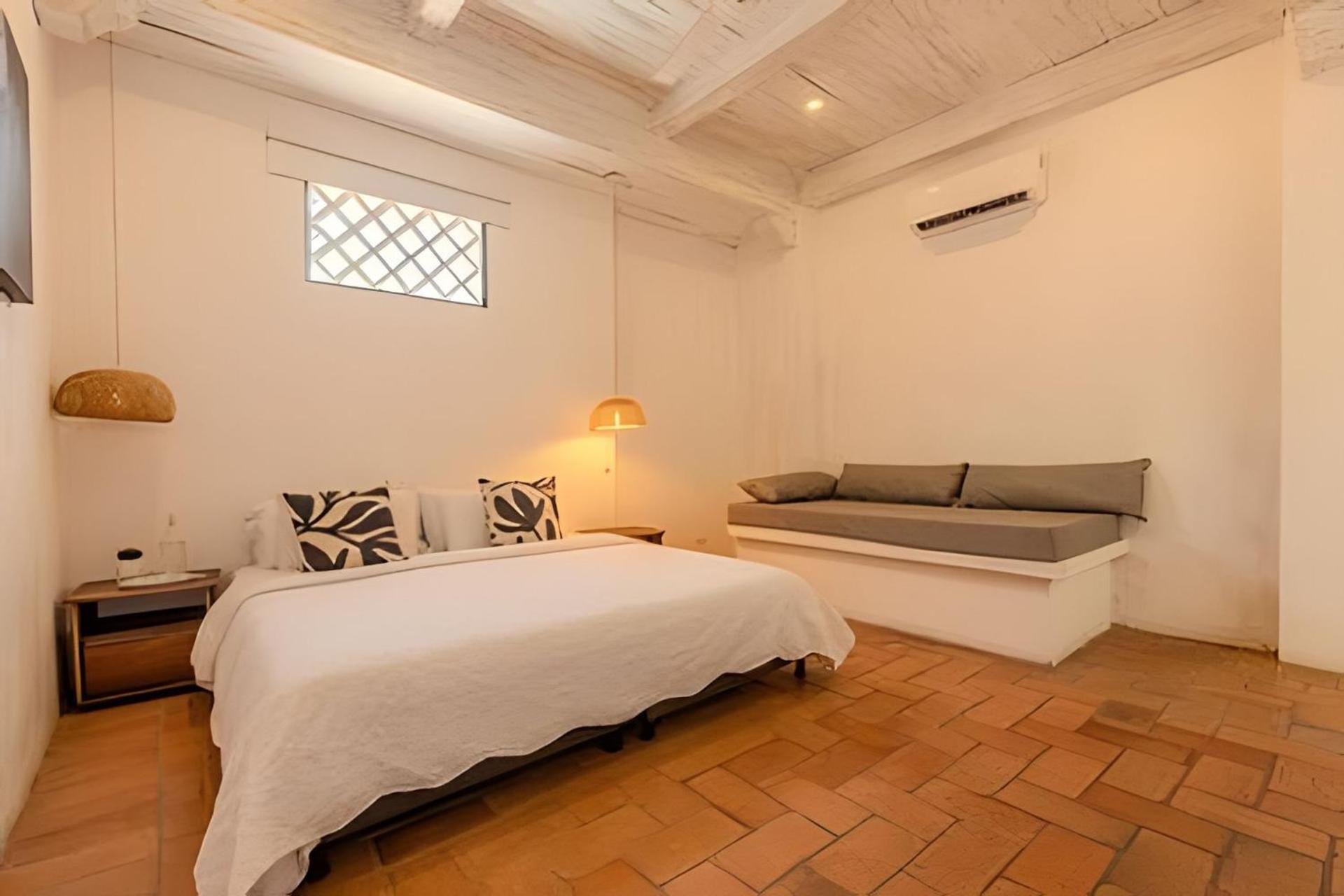 Casa De 5 Hab En La Ciudad Amurallada Con Piscina Holiday home *